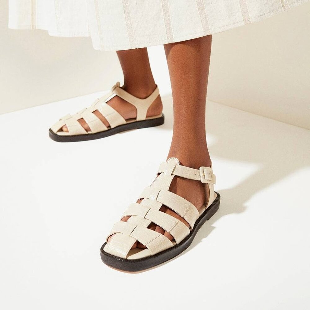 Paula Torres Petra Vanilla Flat Sandals Sz 9